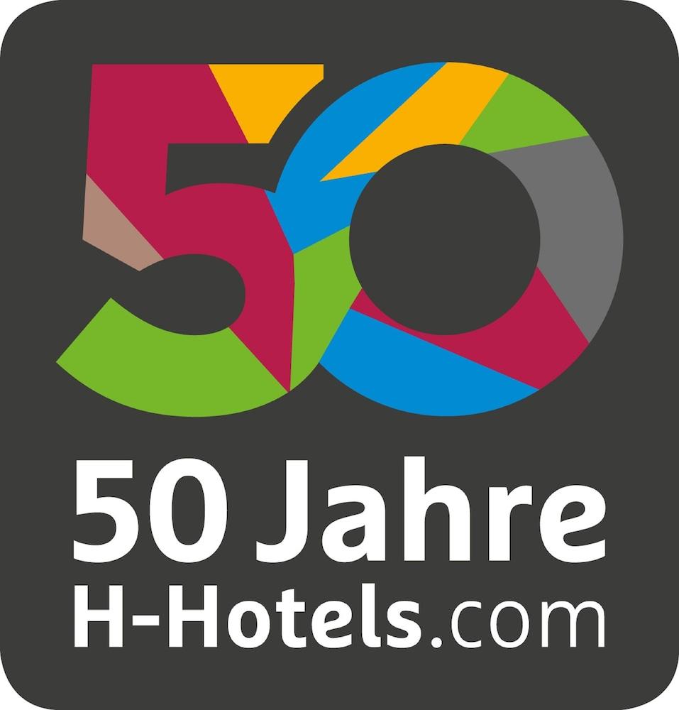 H+ Hotel Bochum Esterno foto